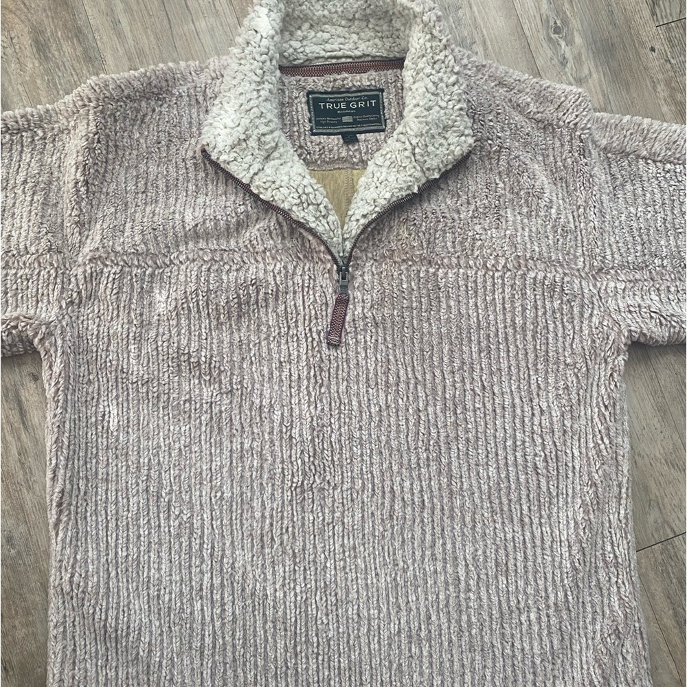 True Grit women’s size large Light beige/cream 1/4 zip pullover